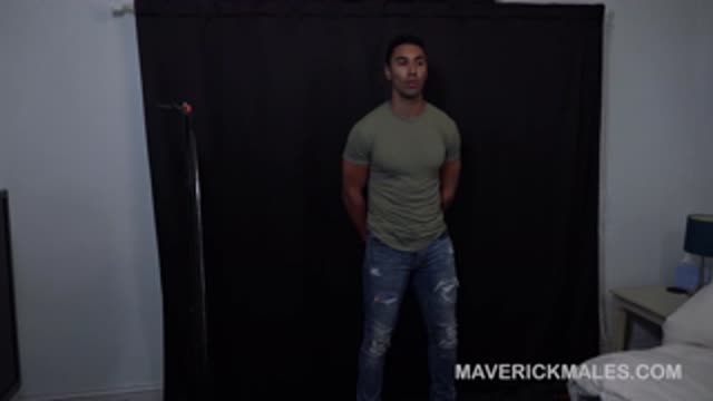 Muscle Flexing