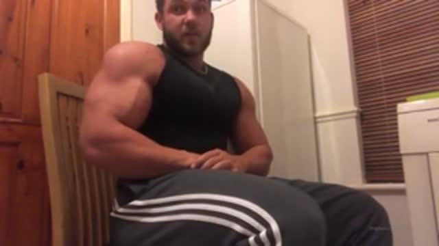 Bicep Flexing