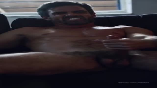 Hottie cumming