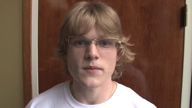 HOT Blond Muscleboy Interview & Posing