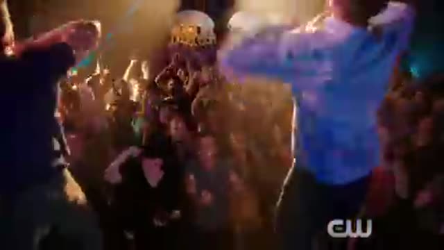 guys dancing