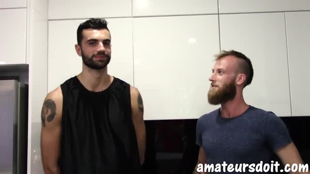 Tall Brit fucks Aussie bearded bottom