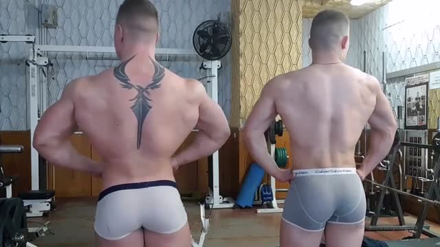 Two cute guys Flex and cum