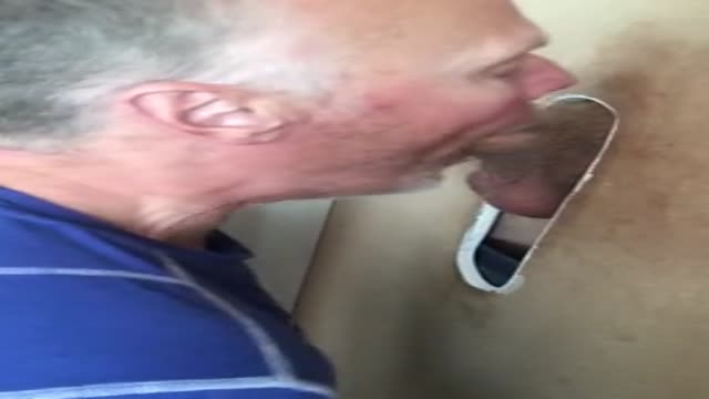 Builder enjoys the Gloryhole