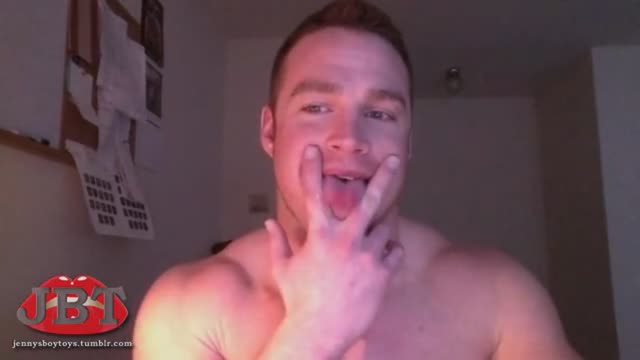 Bodybuilder Jack Off