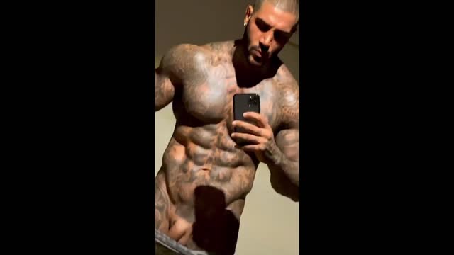 tattooed muscle hunk