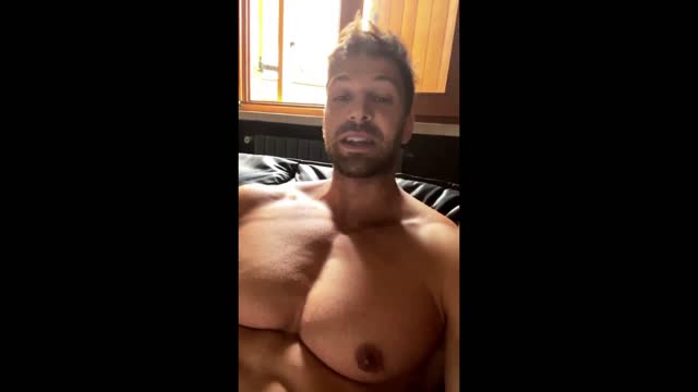 Alessandro Cavagnola shows off his pecs and nips on cam