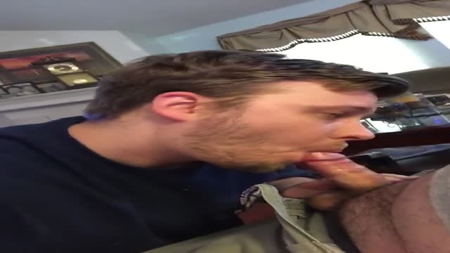 Getting a blowjob and facial