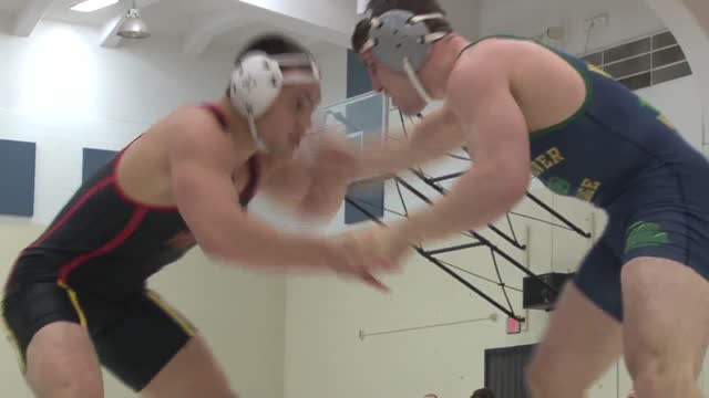 COLLEGE WRESTLING