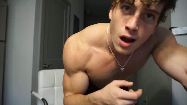 strong an sexy muscle alpha