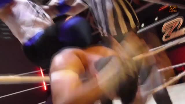handsome wrestler Î•ÏÎ¼Î®Ï‚ destroyed