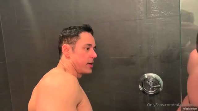 Rafael Alencar fools around with Dakota Payne in the shower
