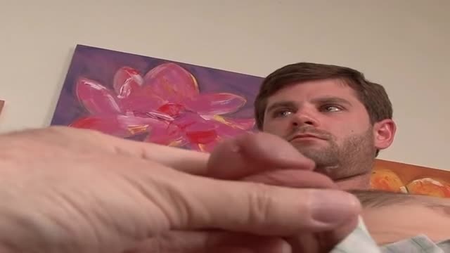 Tasty Str8 accepts cash