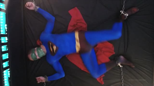 superman tied