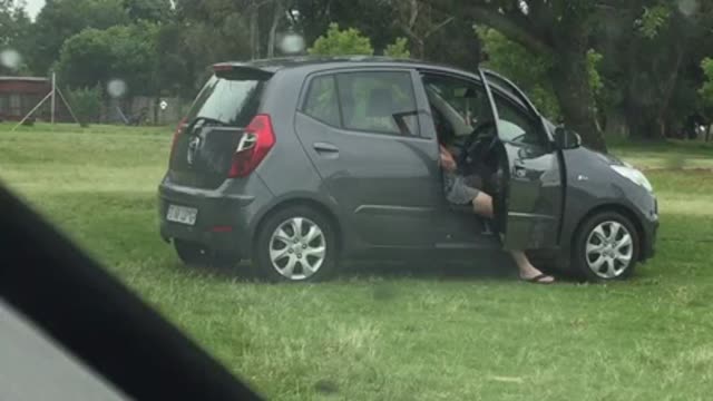 random stranger seduces me at the public park cruising by car