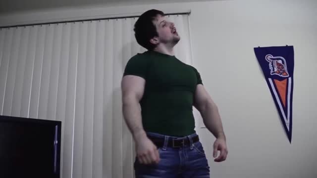 Muscle Hunk Showing Off