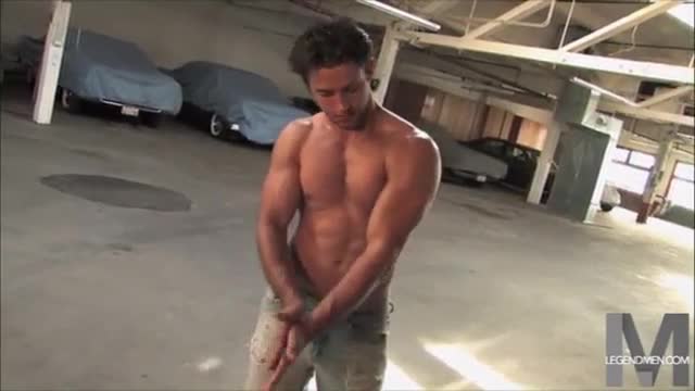 Gavin Does His Thing