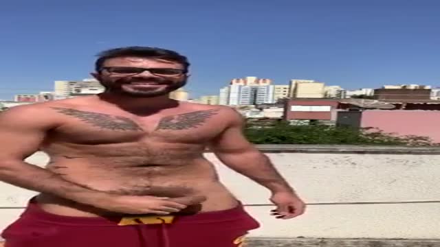 ama Tease