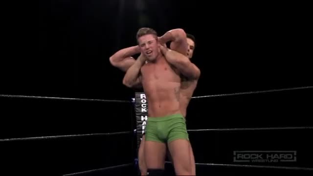 alex vs bruce