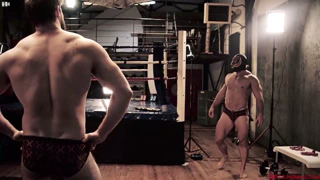 Muscle Beast vs New masked Beast