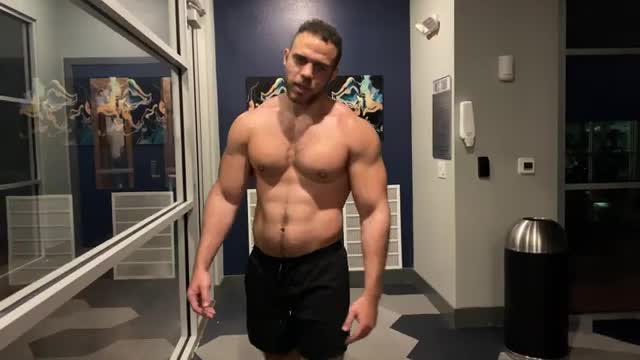 Pec Bounce Mens Physic