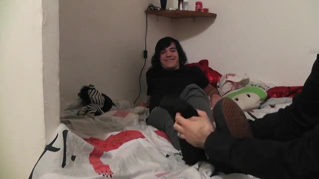 TICKLE SESSION 
