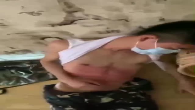 Chinese gutpunching