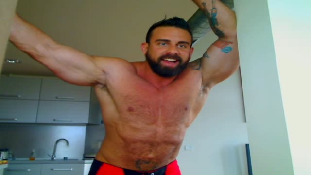 muscle bear jacking