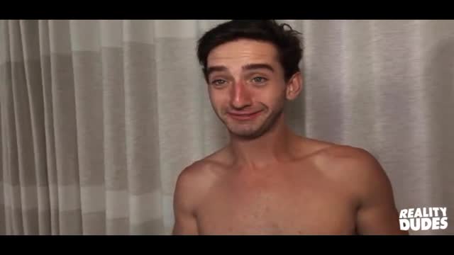 hot str8 guy go gay for pay