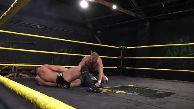 Brian Cage vs Danny Duggan