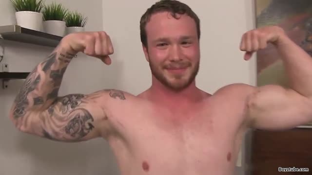 Beefy straight seduced for hj