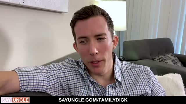 Cute Bro Seduced By Hot Older Stepbrother
