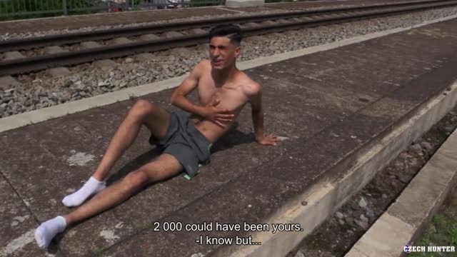 Str8 on the Tracks