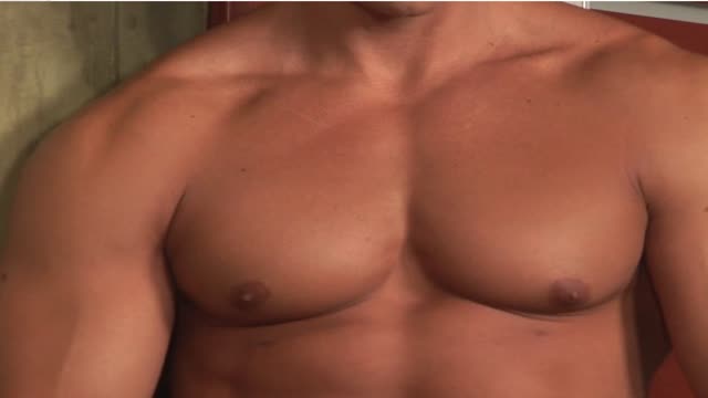 Muscle model David jerks off