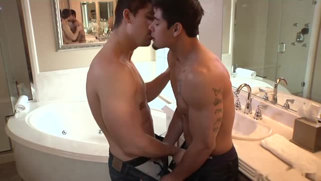 Young guys bareback flip fuck