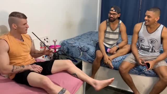 hot str8 guy gets served by 2 gay guys