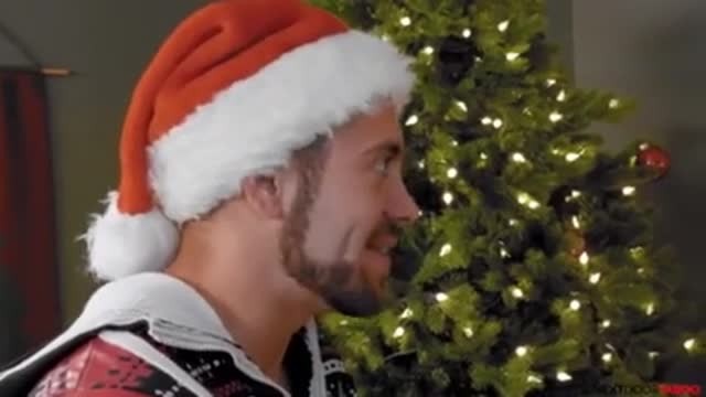 Christmas decor turns sexy 