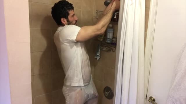 Leo G Shower