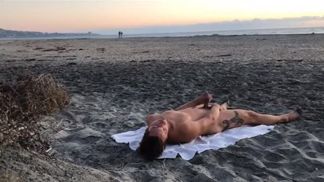 Beach cum with an audience