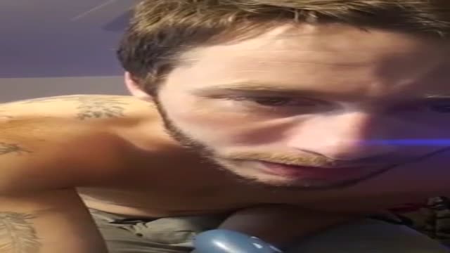 Streamer Cums