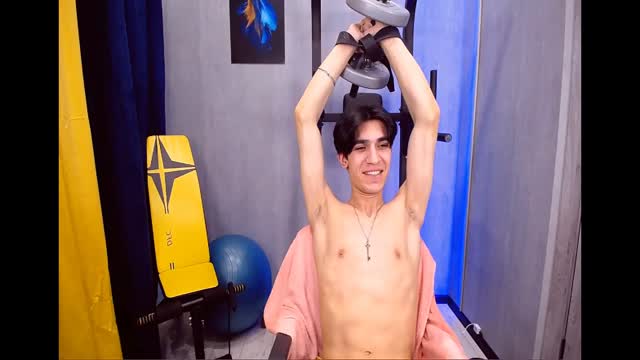 Shirtless Twinks Endurance Test
