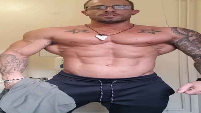  str8 muscle