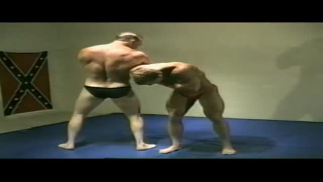 Bodybuilder fights