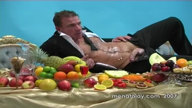 Suits Party Gunge Food