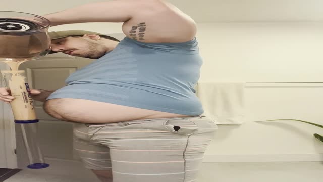 Belly chugging gainer 2